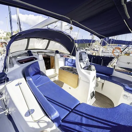 Barco As Botel *