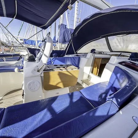 Botel Barco As